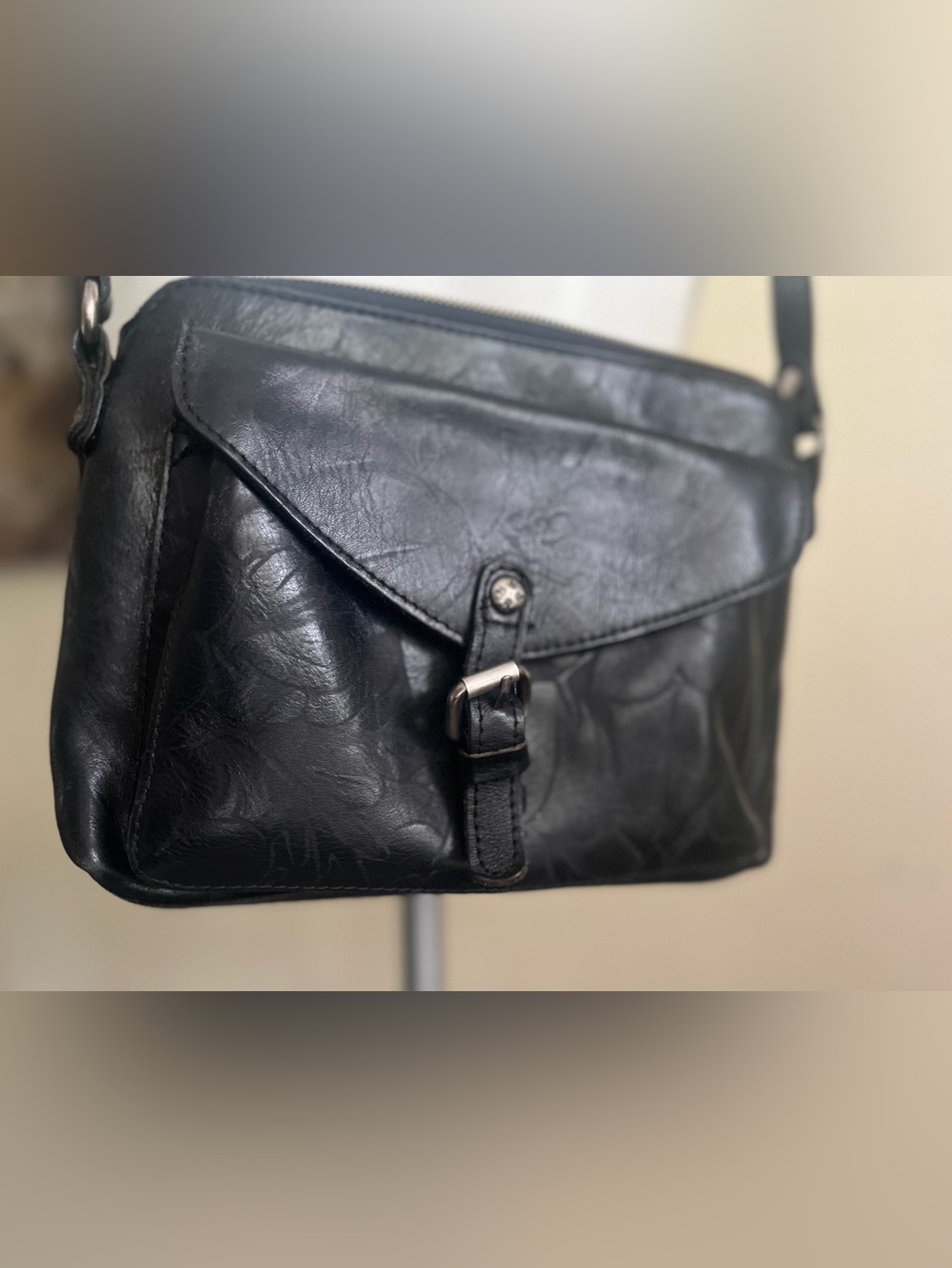 Patricia Nash Avellino Leather Crossbody Organizer Bag – Black Floral Embossed